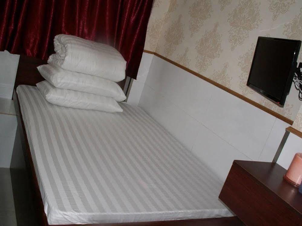 Lung Wa Hotel Гонконг Экстерьер фото