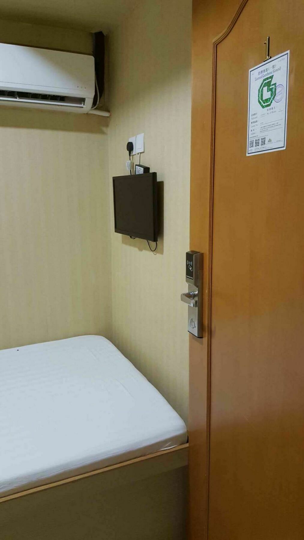 Lung Wa Hotel Гонконг Экстерьер фото